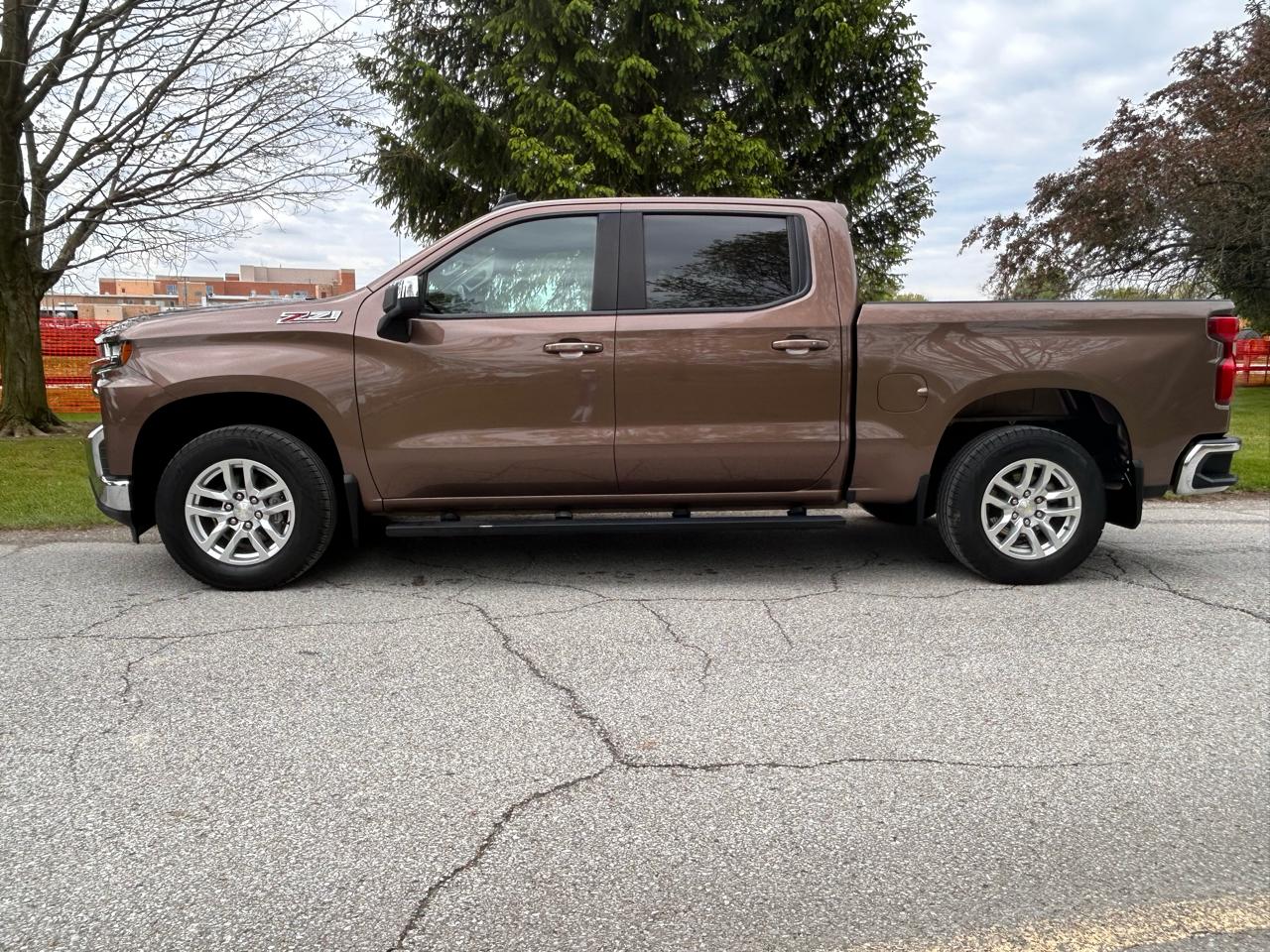 chevrolet silverado 1500 2019 3GCUYDED8KG225343 image